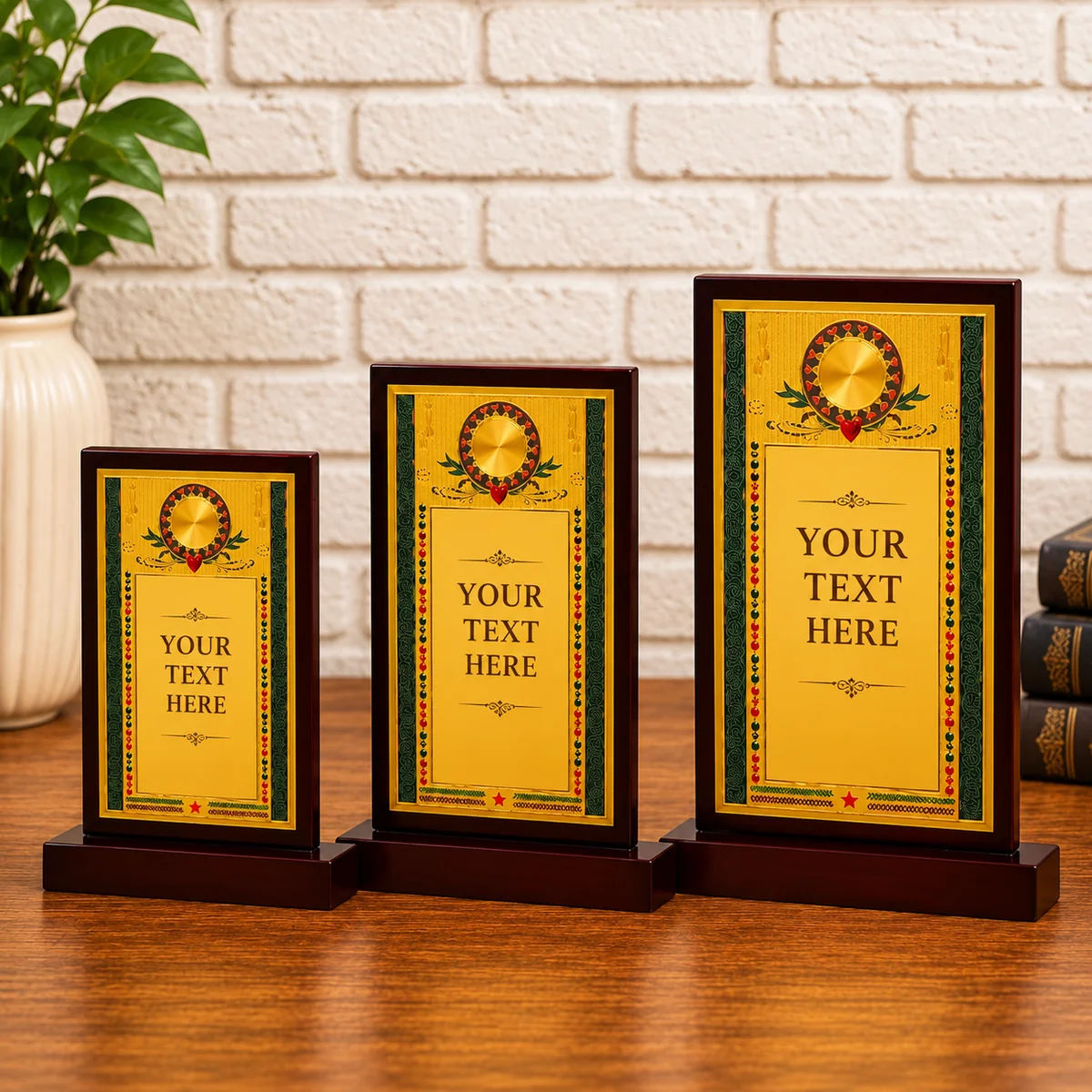 Wooden Gold Plate Memento Set